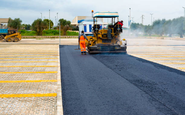 Best Local Driveway Pavers  in Bristol, VA